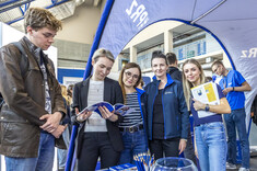 Stoisko Politechniki Rzeszowskiej na targach Edu Salon,